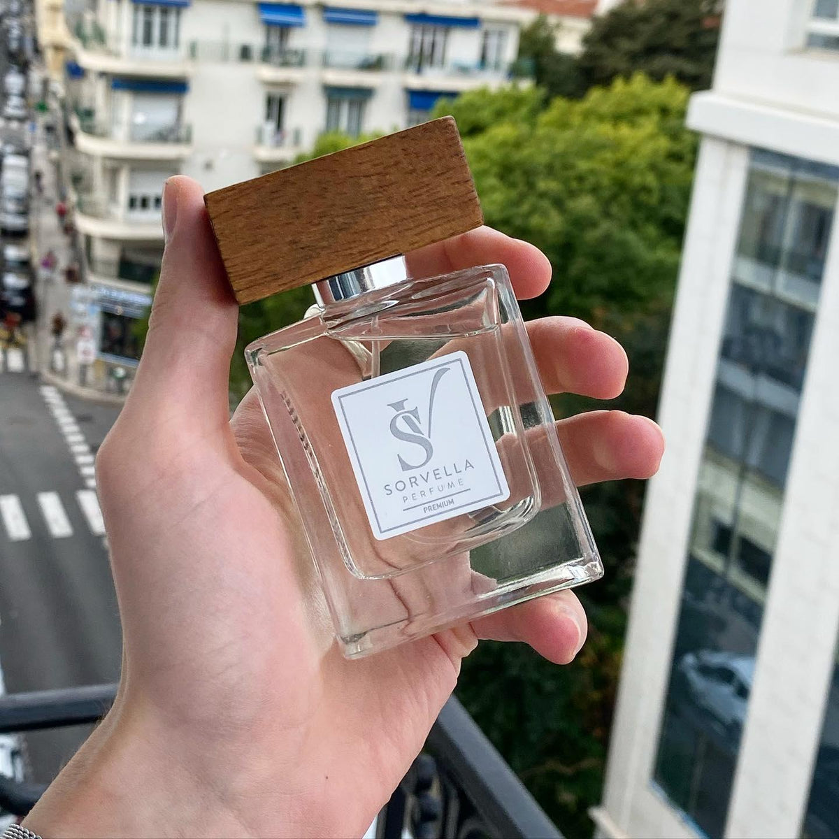 Gdzie perfumy utrzymują się najdłużej? - sorvellaperfume.pl