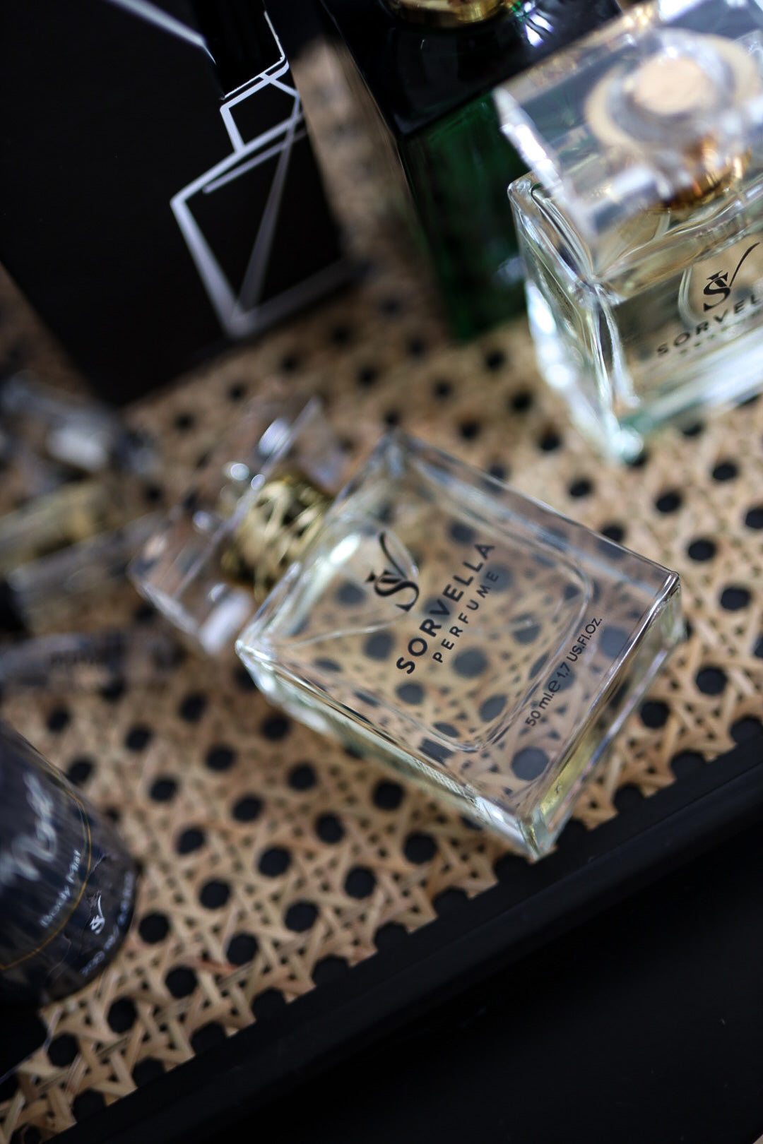 Trwałe perfumy damskie – jak wybrać idealne zapachy